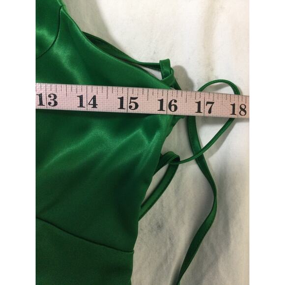 LULU'S L Green VNeck Enchanting Appearance Side Slit Lace-Up Maxi Dress NEW B109 - Picture 7 of 10